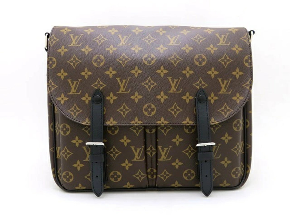 LOUIS VUITTON Christopher Messenger Shoulder Bag Monogram Macassar Brown